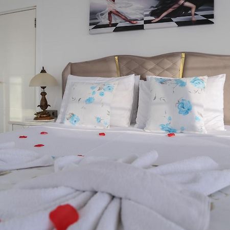 Dantela Butik Hotel Çeşme Esterno foto