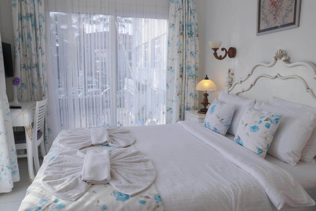 Dantela Butik Hotel Çeşme Esterno foto